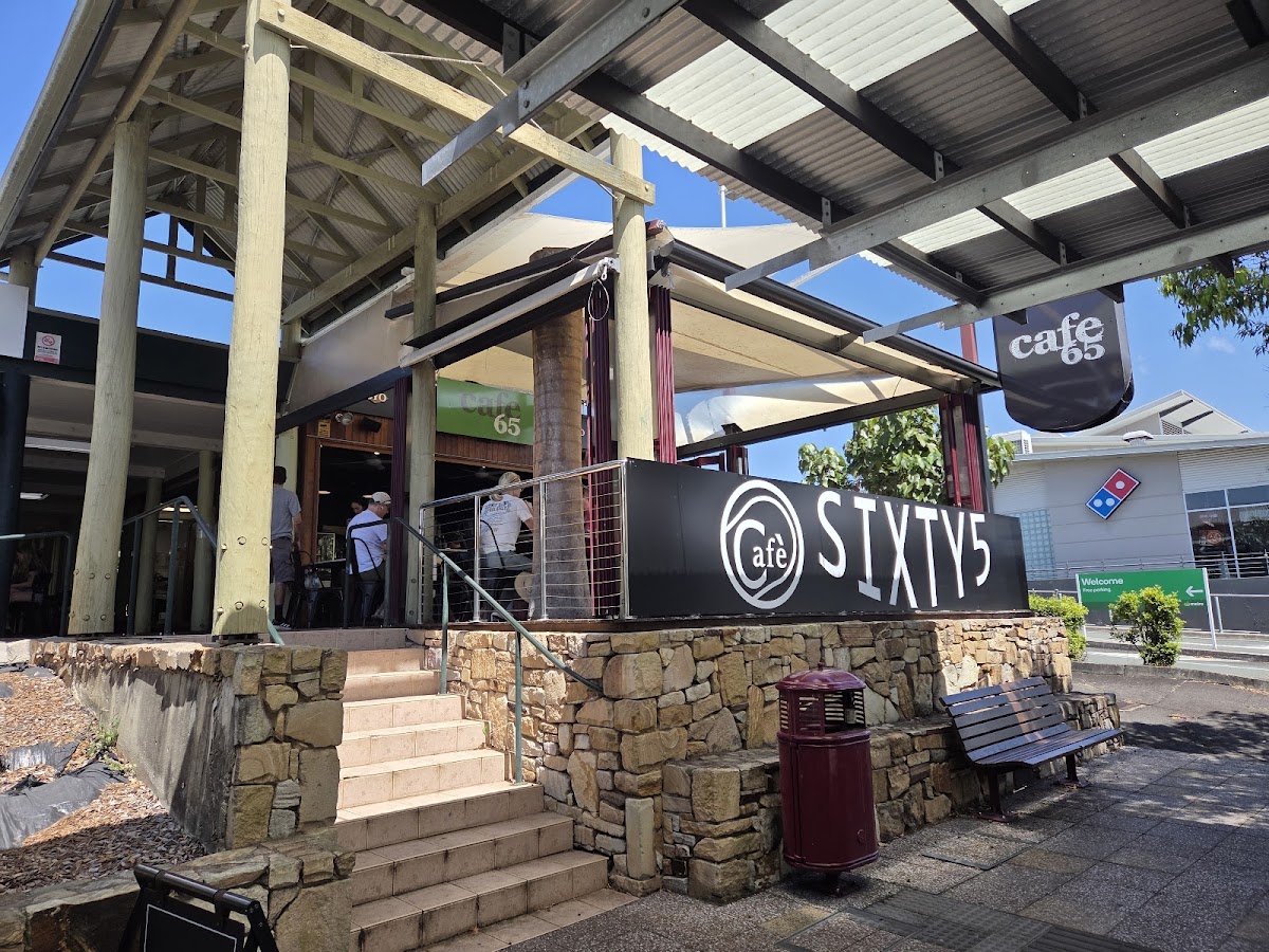 Cafe 65